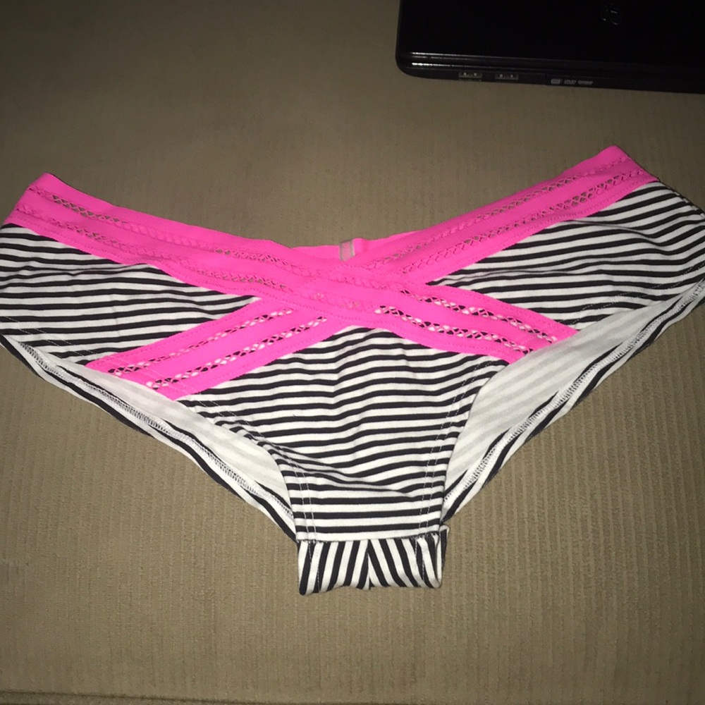 NWOT never worn Victoria’s Secret panty